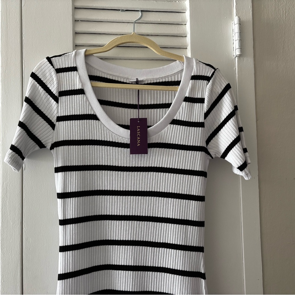 NEW W. TAG - Black & white striped bodycon maxi from Venus